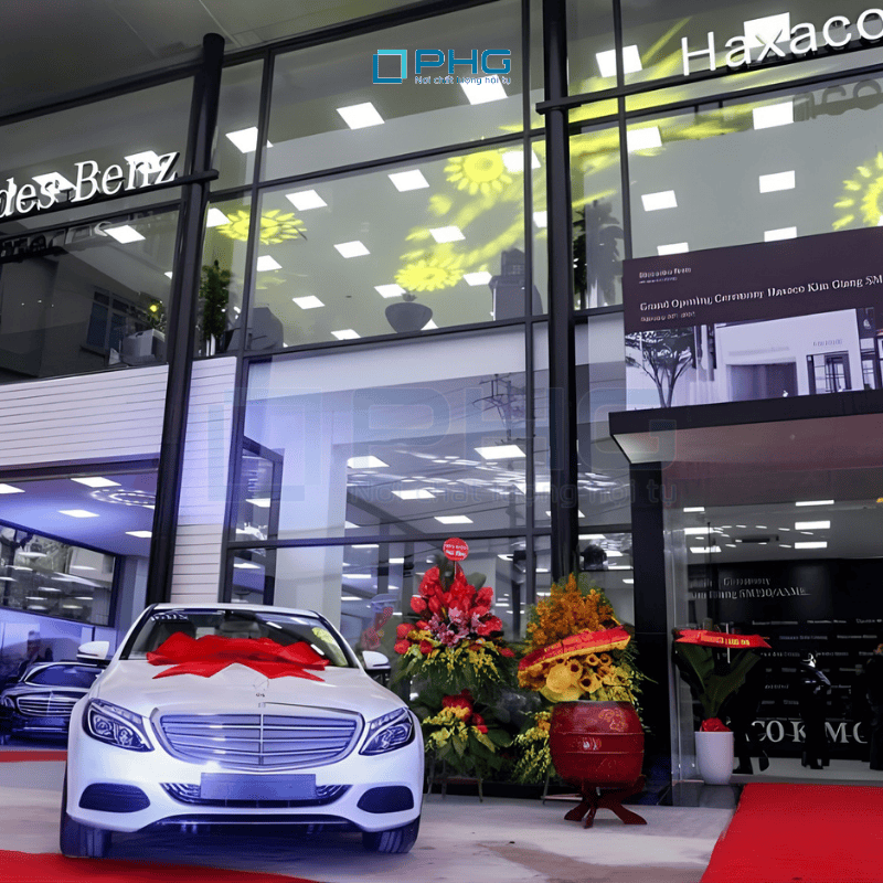 noi-that-showroom-mercedes-khu-tu-van-haxaco-kim-giang